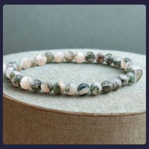 Bracelet Agate Arbre naturelle aux perles vertes et blanches, symbole d’ancrage, de sérénité et de connexion à la nature.